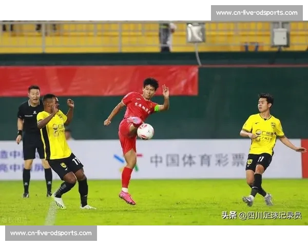 国足新名单平均 25.4 岁：青春风暴来袭，18 岁王钰栋领衔三人组