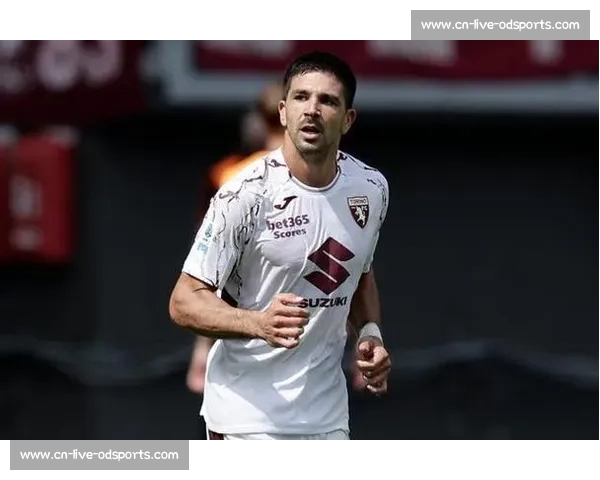 斯基拉:那不勒斯与都灵就恩贡戈租借谈判,含选择性买断条款 斯基拉:那不勒斯与都灵就恩贡戈租借谈判,含选择性买断条款