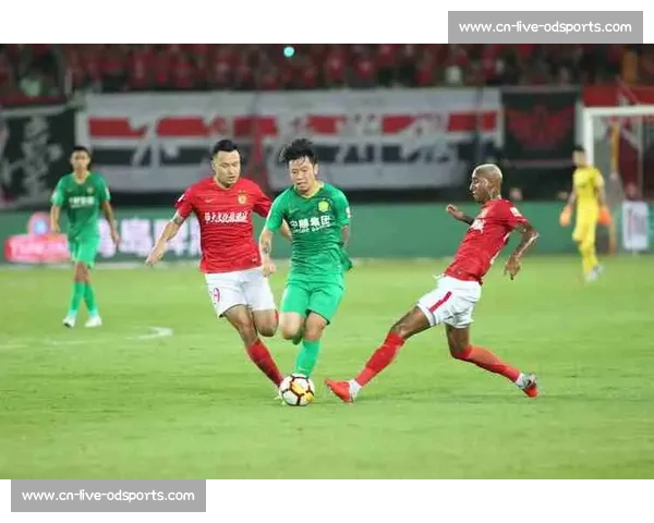 唐诗百战穿金甲:百场征程书写国安恒大传奇