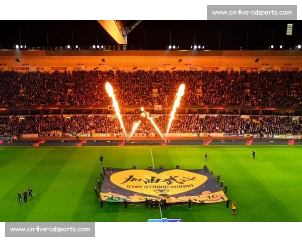 温格激情庆祝本特纳绝杀：2010 年狼队战的永恒记忆