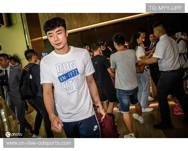 李磊转会风云：两家中超球队竞逐，河南队明确未参与谈判